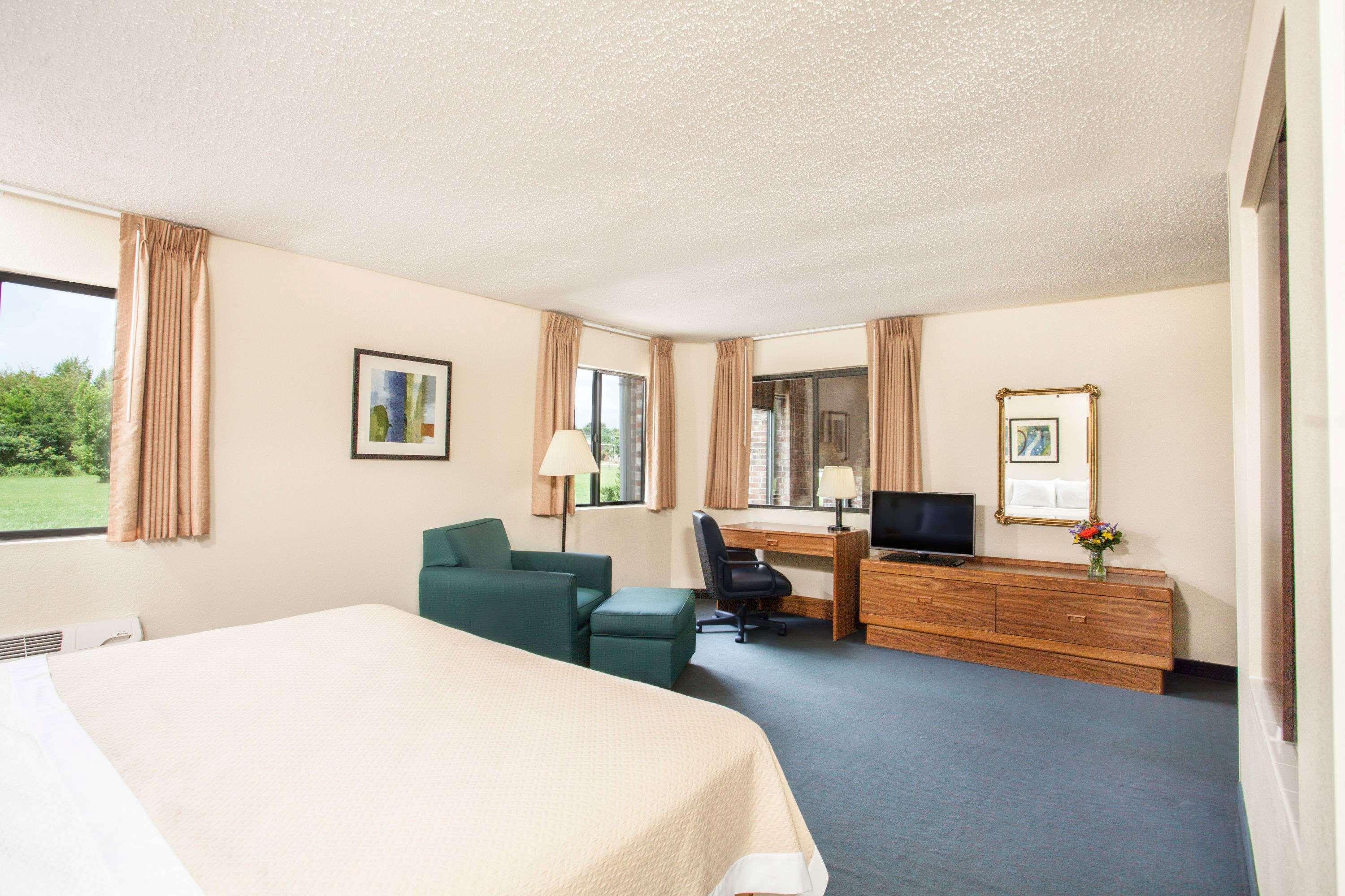 Days Inn By Wyndham Glasgow Kültér fotó