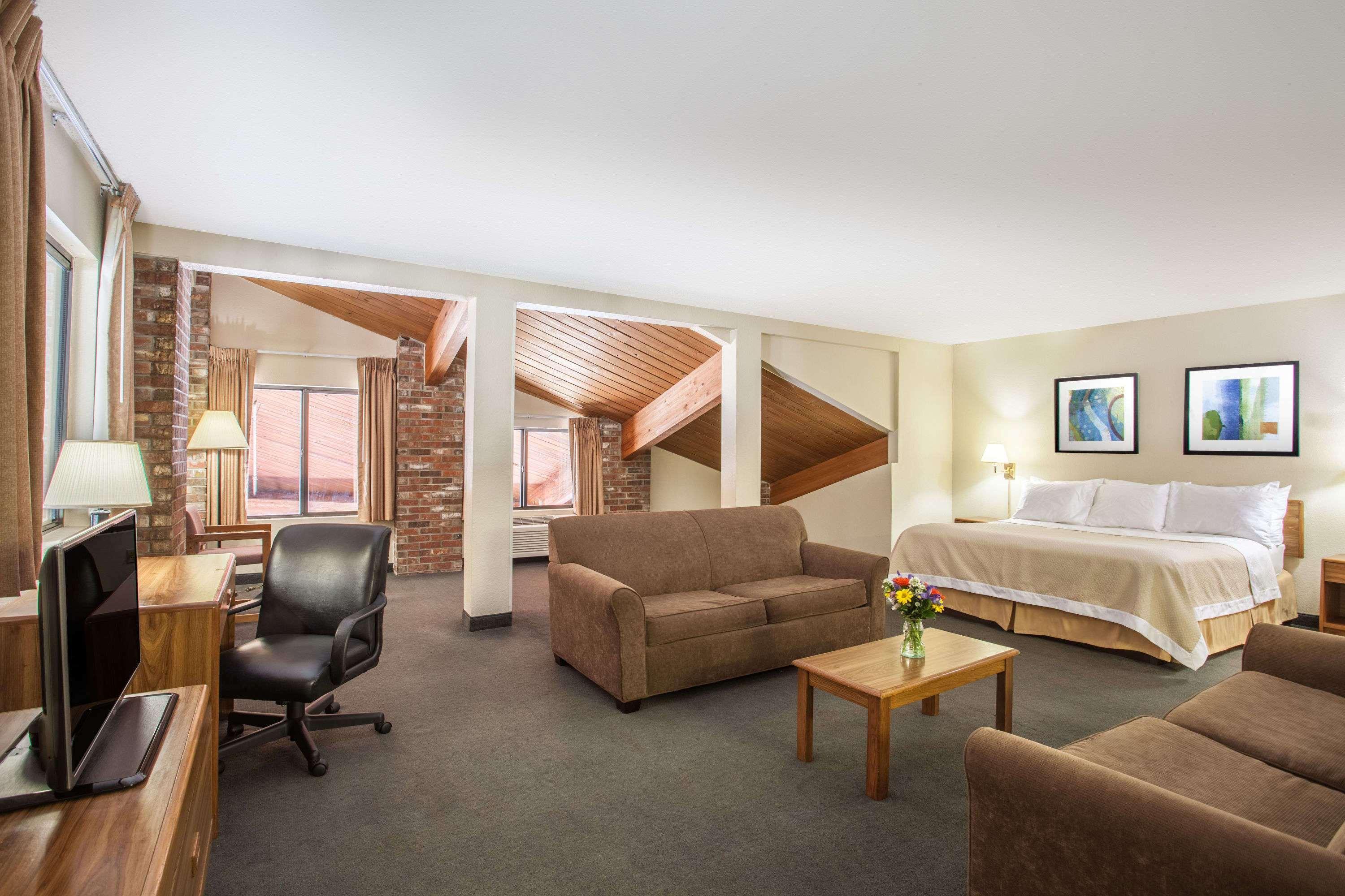 Days Inn By Wyndham Glasgow Kültér fotó