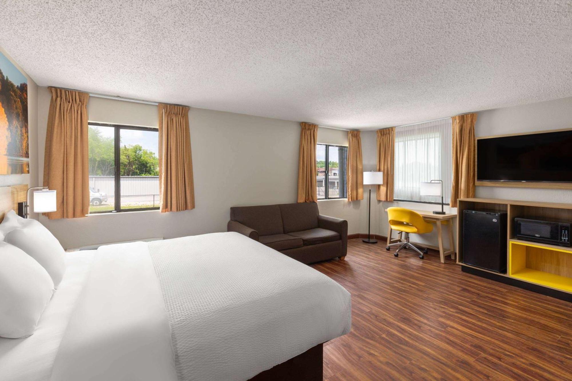 Days Inn By Wyndham Glasgow Kültér fotó