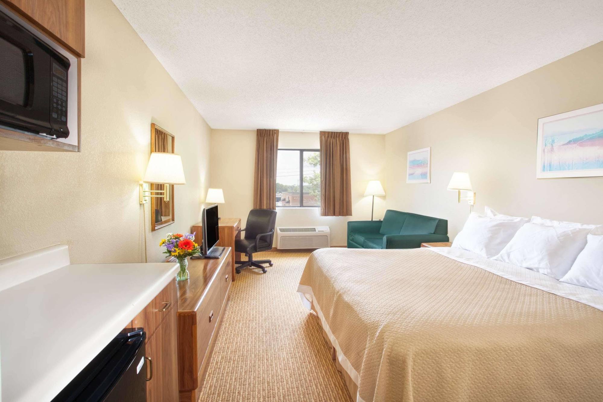 Days Inn By Wyndham Glasgow Kültér fotó